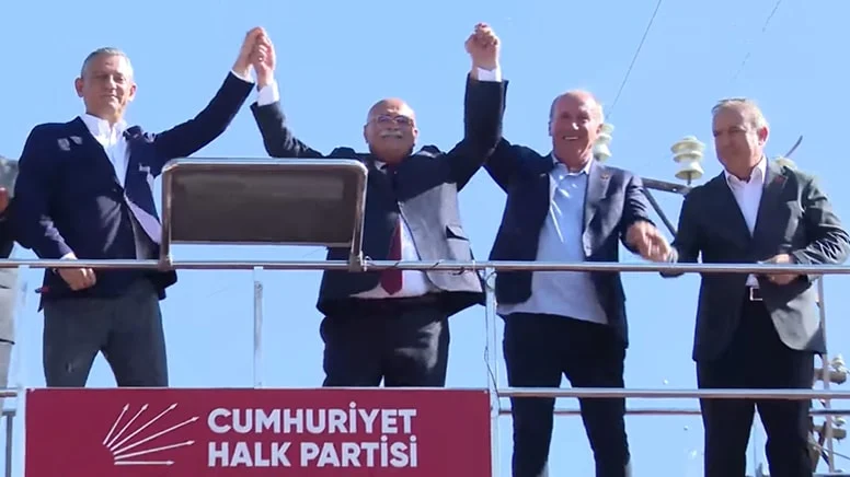 Özgür Özel duyurdu: Bir belediye CHP'ye geçti