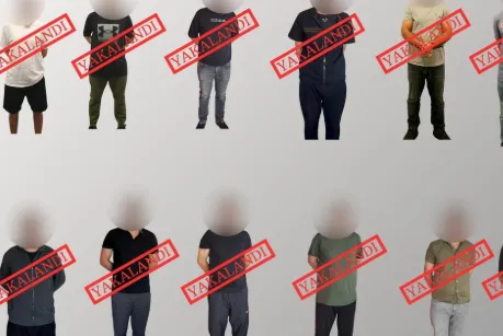 Kırmızı bültenle aranan 12 suçlu Türkiye'ye getirildi