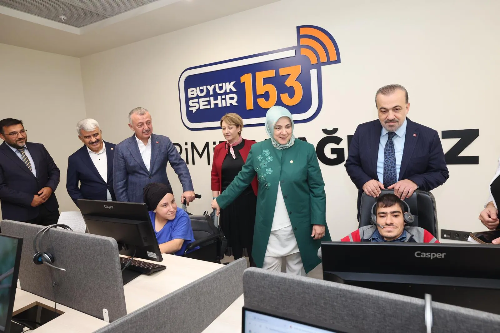 AK Partili Tuğba Işık Ercan Gonca'yı çok beğendi