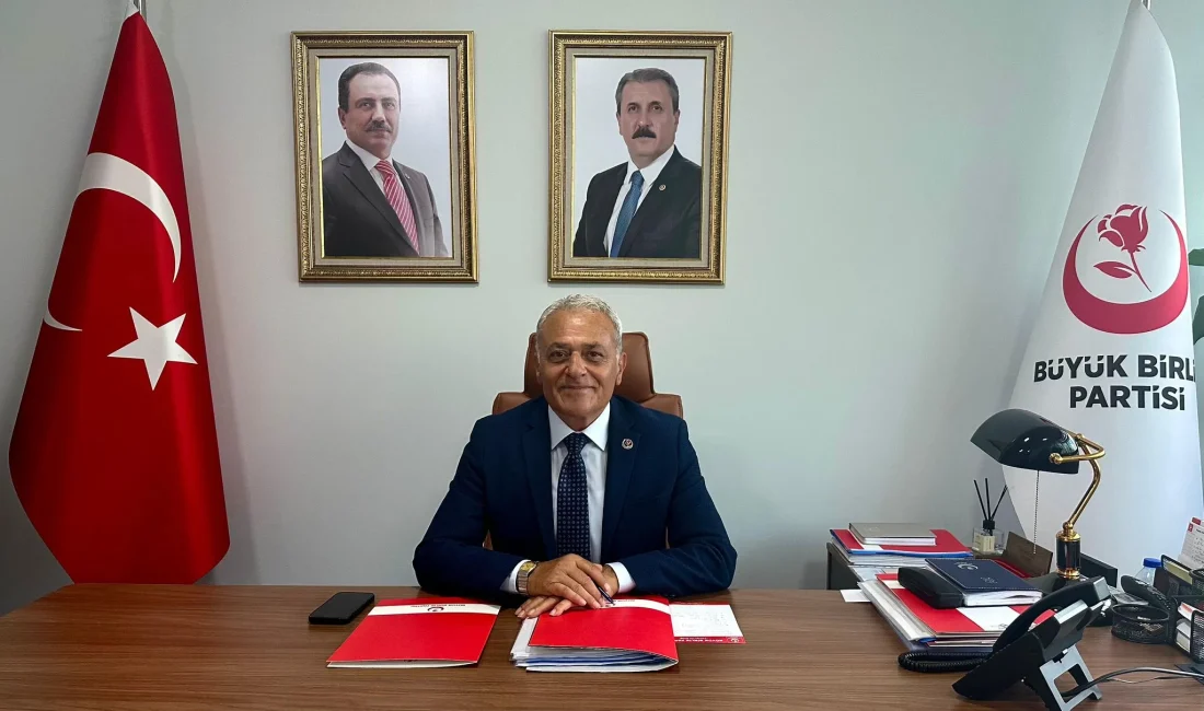 Büyük Birlik Partisi Genel Başkan Yardımcısı Fehmi Güney, bilinçsiz sosyal