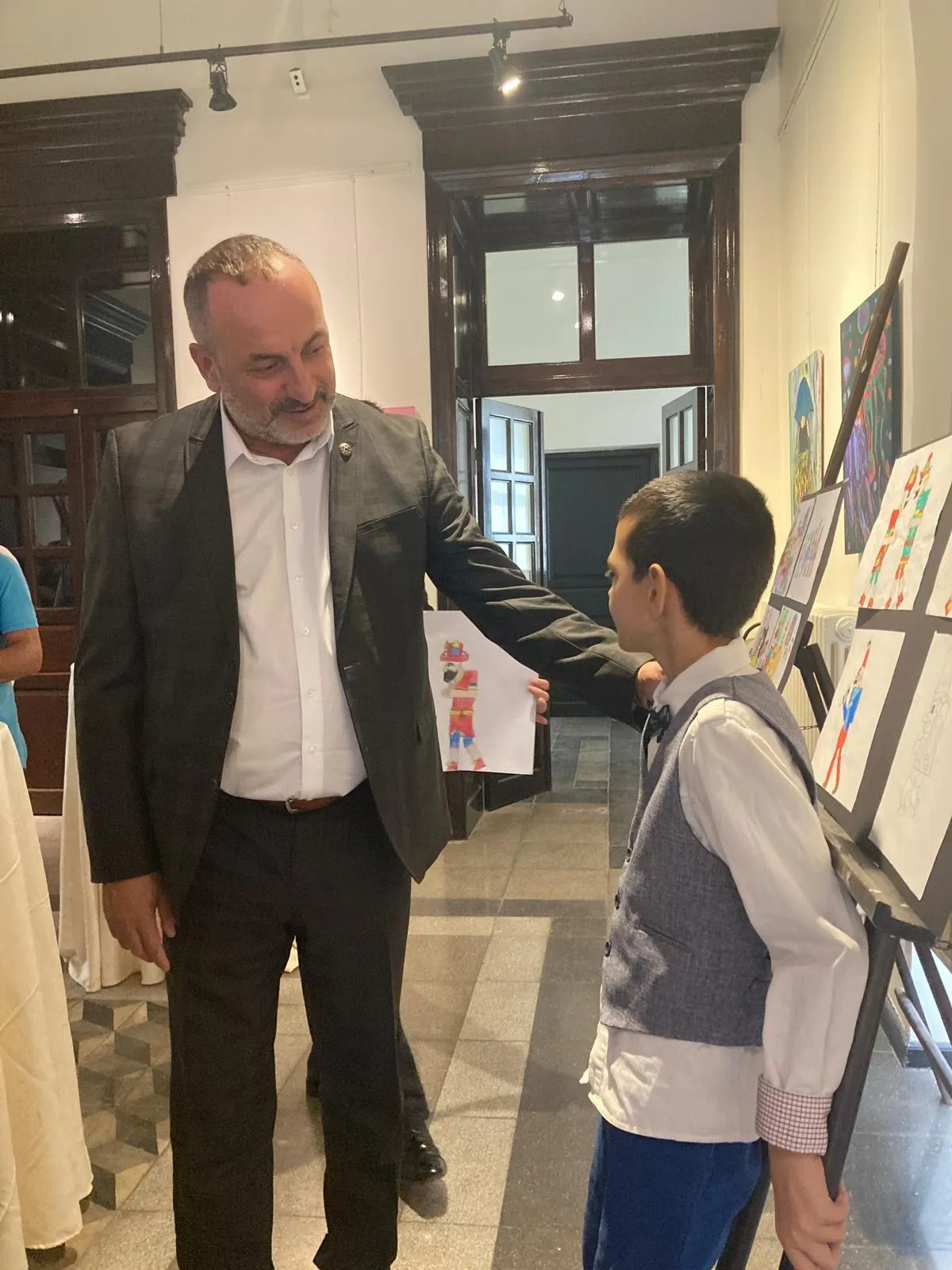 MHP İzmit, Koç-Der'li çocukların mutluluğuna ortak oldu