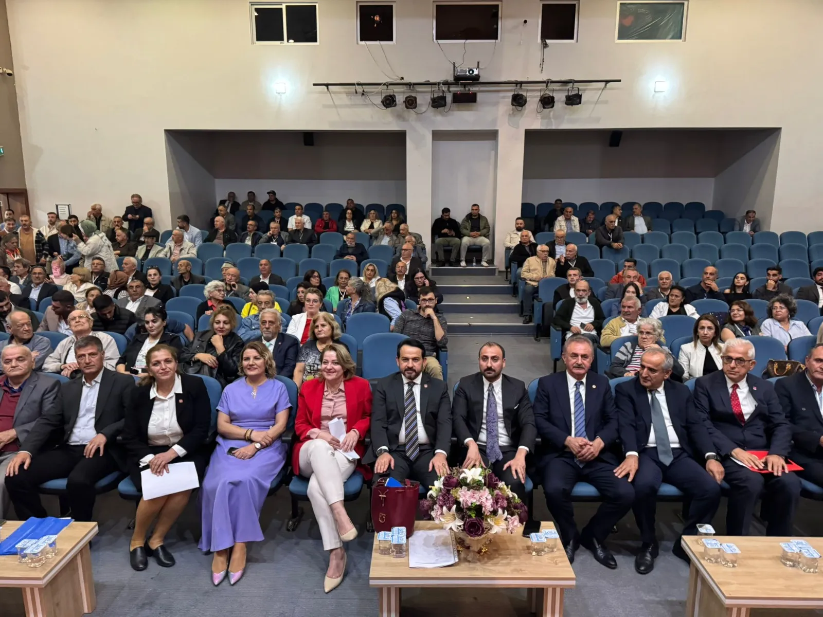Akar: İçimizdeki reisçileri silkeleyeceğiz!
