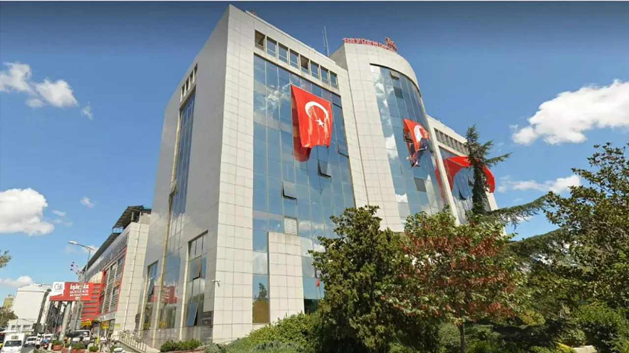 İstifalar peş peşe geldi, dengeler değişti! Bir belediye daha AK Parti'ye geçebilir