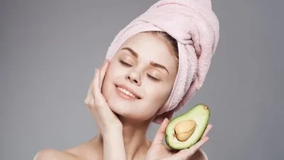 Kış aylarında cilt kuruluğu yaygın bir sorundur. Soğuk hava, düşük