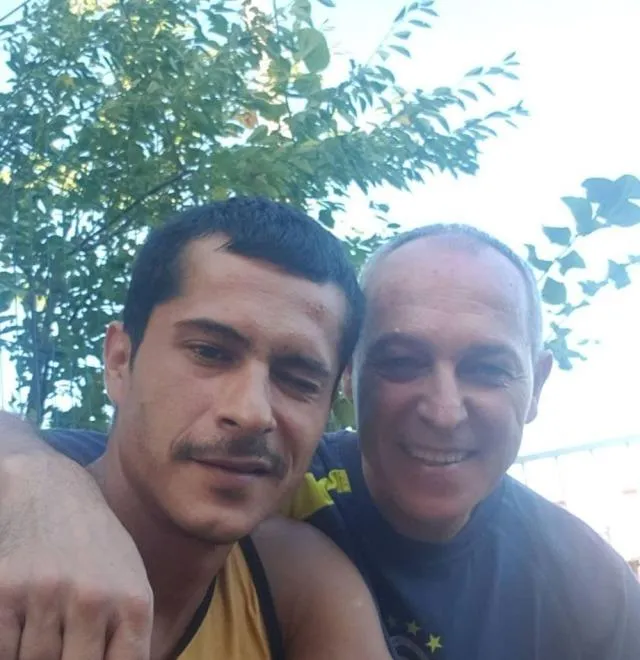 Çoğu hayranı bilmiyor! İsmail Hacıoğlu'nun babası meğer ünlü bir futbolcuymuş