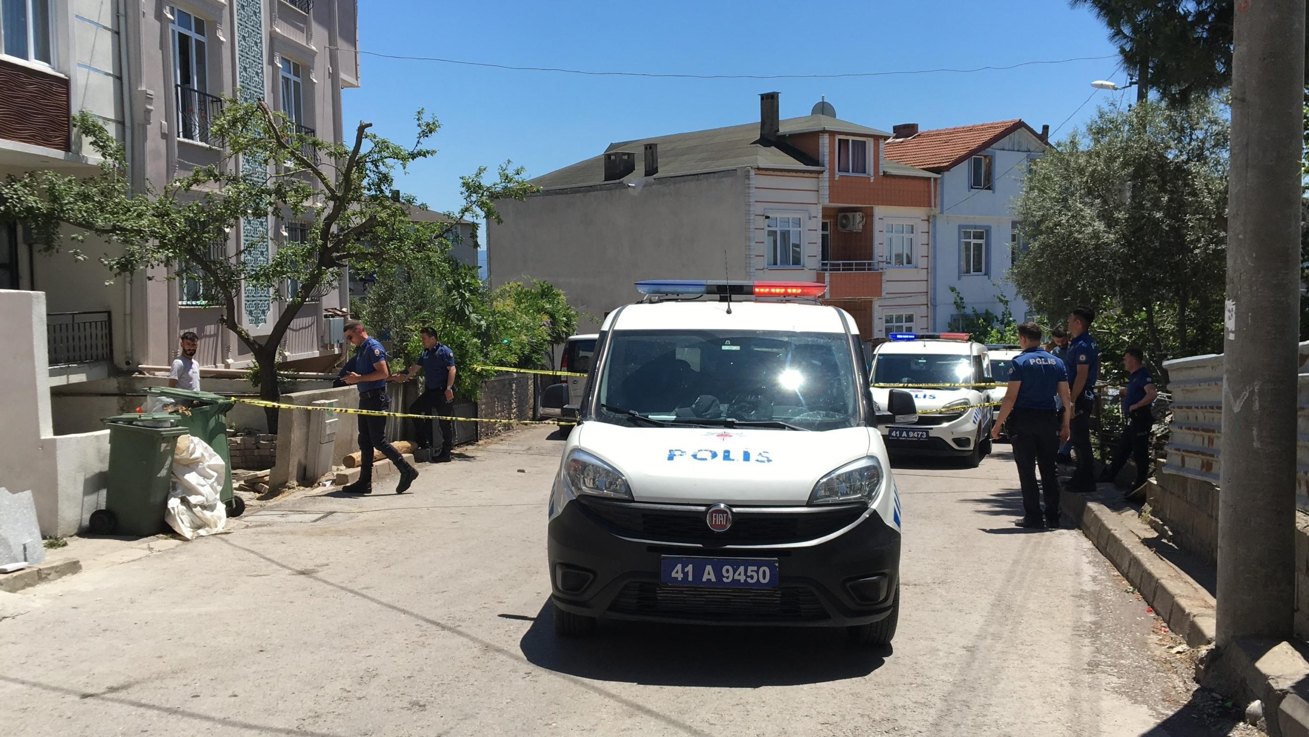 Boşanma aşamasındaki eşine "Annene sürprizim var" diyerek saldırmış