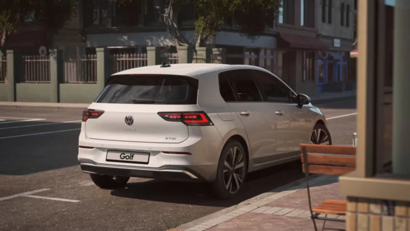 Türkiye'de yok satıyor! Alman otomotiv devi 2 modelin üretimini durduruyor