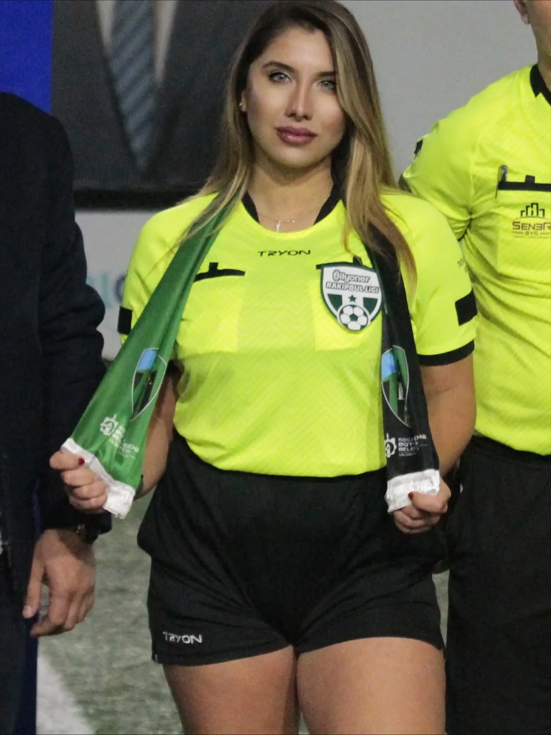 Hakem Elif Karaaslan'a Kocaeli'de yoğun ilgi 