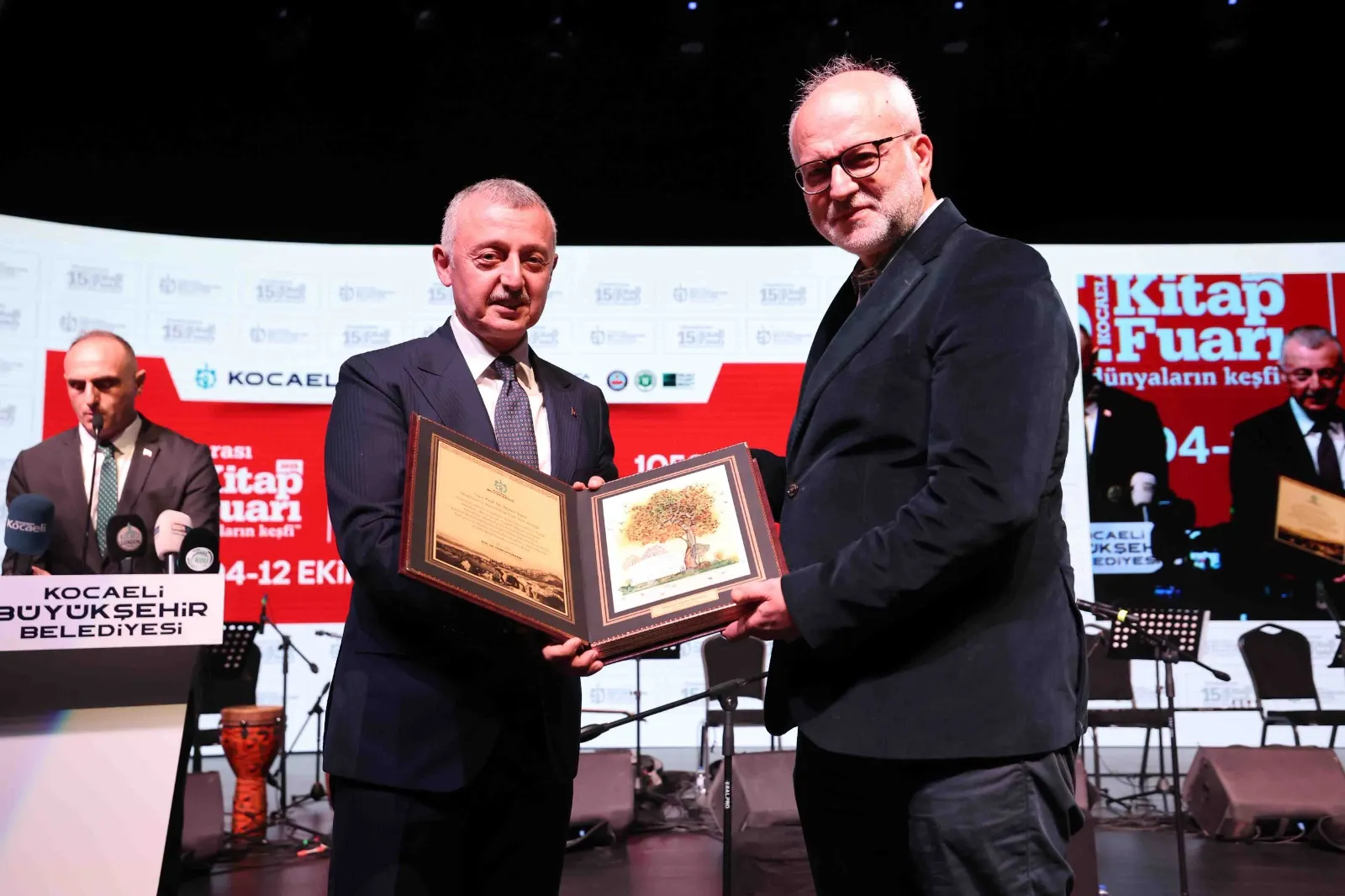 Kocaeli Kitap Fuarı yeni rekorunu kırdı: 1 milyon 48 bin 526 ziyaretçi