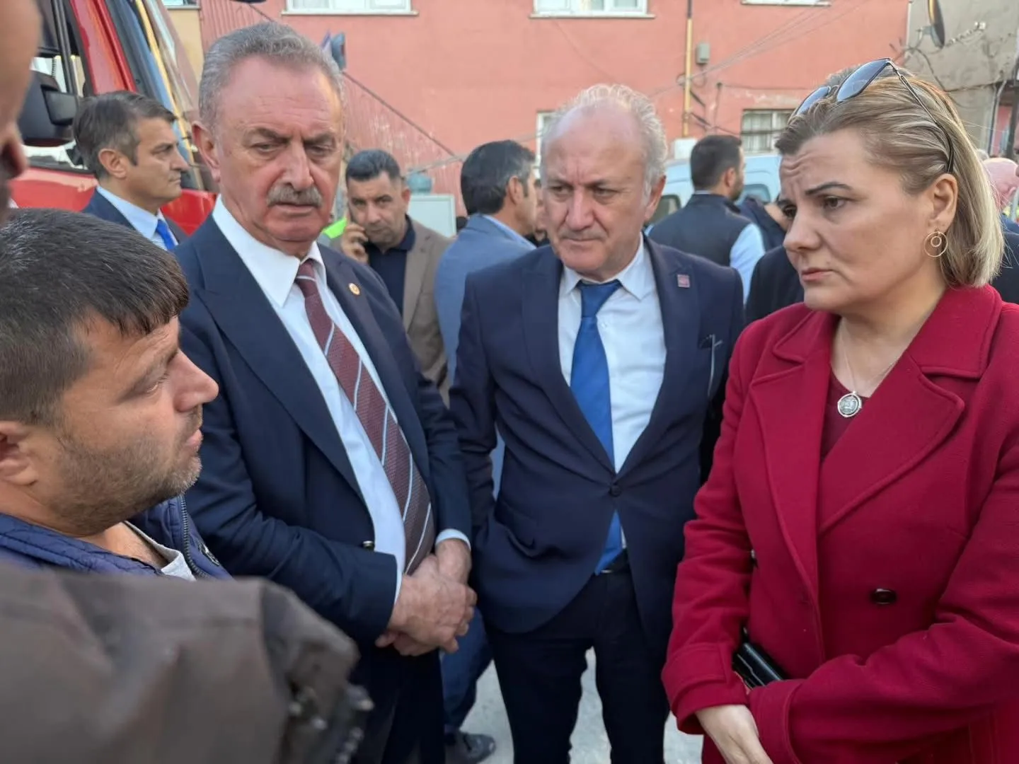 Arcan'ın duruş bozukluğu!