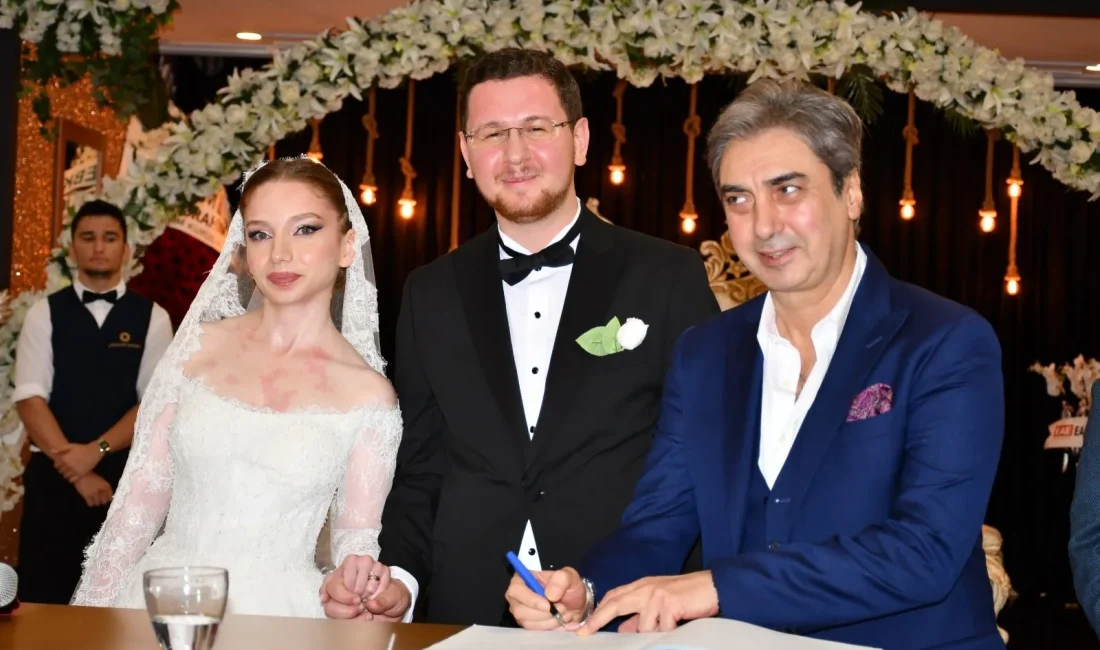 Kocaeli önceki dönem Sanayi İl Müdürü İlhan Aydın ve eşi