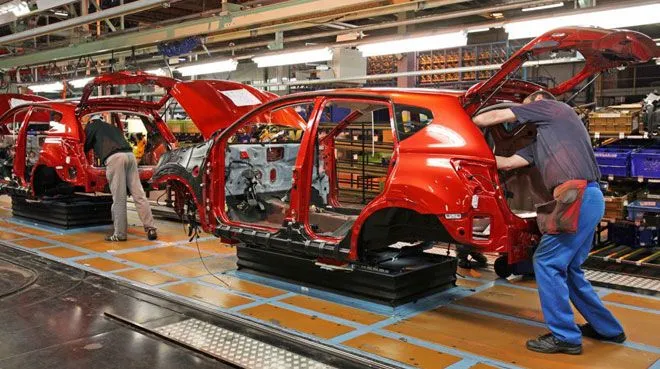 Otomotiv devi 7 fabrikasını kapatıyor! 20 bin kişi işsiz kalacak