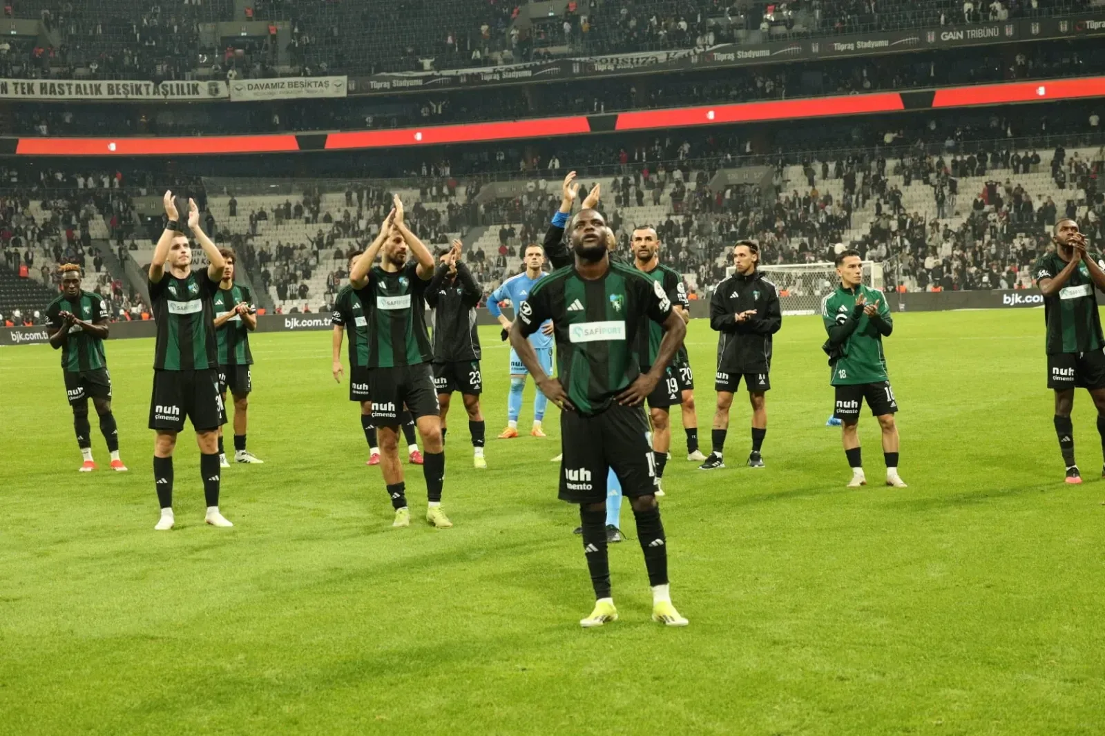 Kocaelispor'dan gözdağı: Taraftarımızın sabrı sonsuz değil