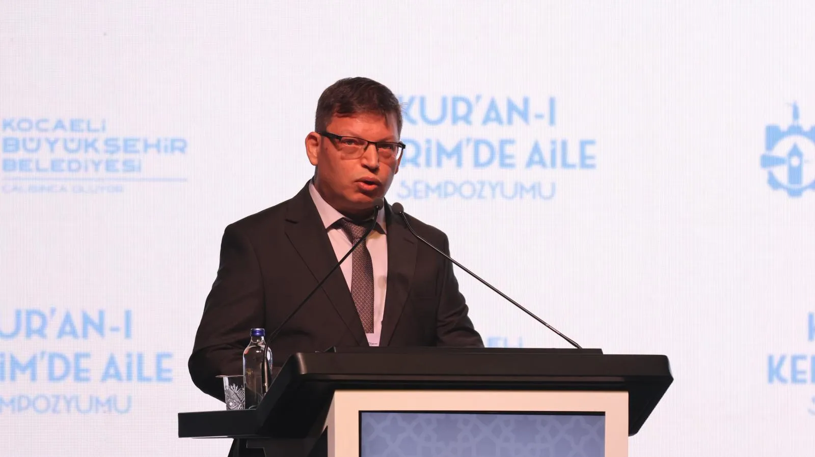 Kocaeli'de aile değerleri üzerine Kur’an ışığında tartışmalar