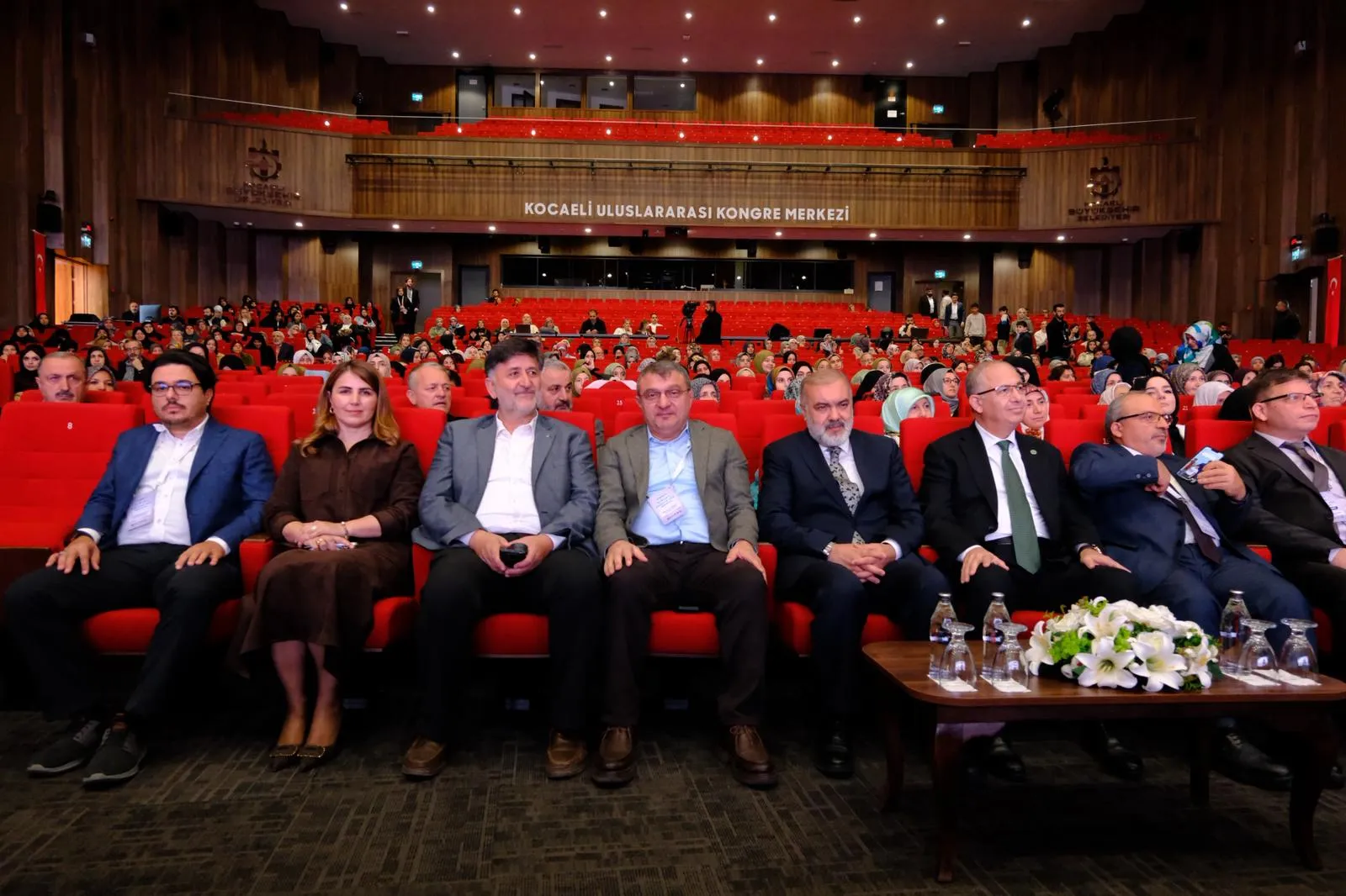 Kocaeli'de aile değerleri üzerine Kur’an ışığında tartışmalar