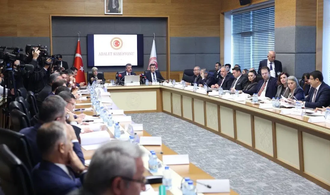 TBMM Adalet Komisyonu'nda, kamuoyunda "11. Yargı Paketi" olarak bilinen Türk