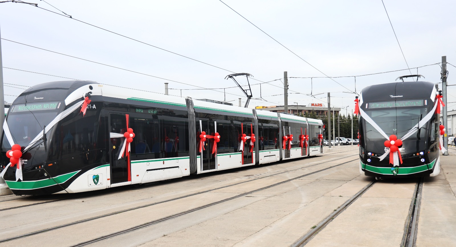 10 yeni tramvay alındı, 5 tane daha yolda