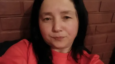 Sakarya’nın Adapazarı ilçesi D-020 kara yolunda yolun karşısına geçemeye çalışan