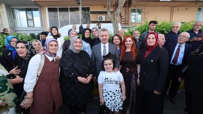 Kocaeli Büyükşehir Belediye Başkanı Tahir Büyükakın, AK Parti Kocaeli İl