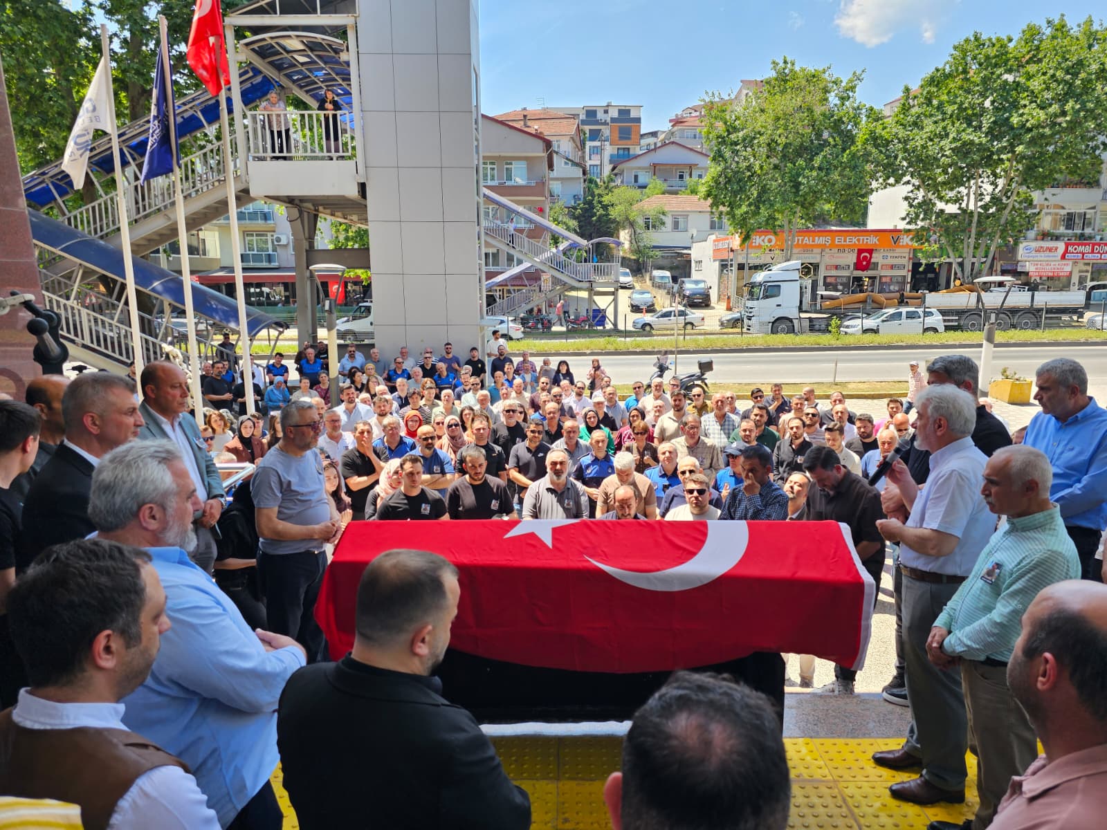 Gölcük Belediyesi’nde uzun süre görev