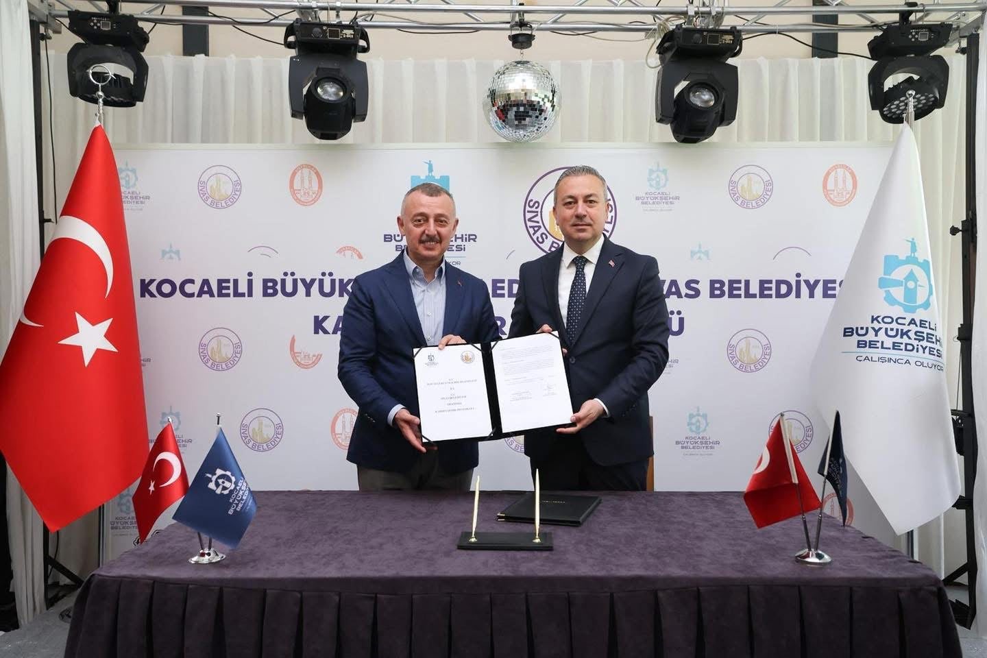 SİVAS VE KOCAELİ
