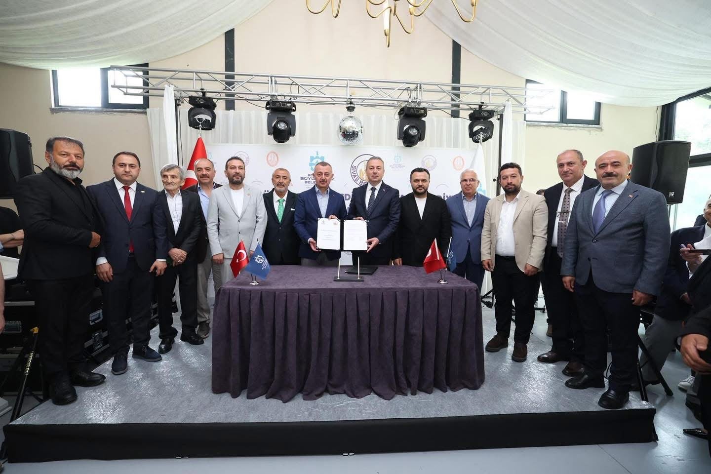 KOCAELİ VE SİVAS