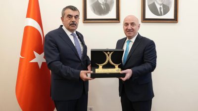 Darıca Belediye Başkanı Muzaffer Bıyık, Ankara'da Milli Eğitim Bakanı Yusuf