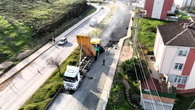 Kocaeli genelinde 56,5 kilometrelik bozuk yolda sathi kaplama imalatı gerçekleştirilecek.