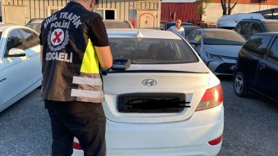 Kocaeli'de korsan taşımacılık yaptığı tespit edilen otomobil sürücüsüne 100 bin