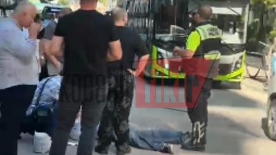 İzmit'te meydana gelen trafik kazasında bir motosiklet sürücüsü ağır yaralandı.