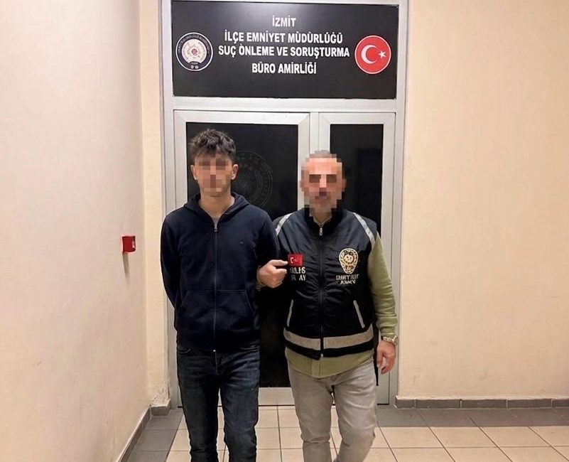 Hakkında 4 yıl 2 ay kesinleşmiş hapis cezası bulunan C.K.,