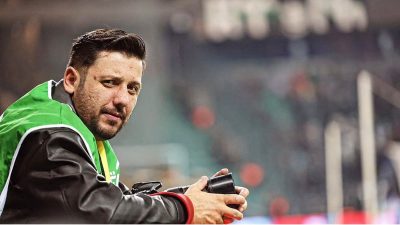 Gölcükspor'da sosyal medya sorumlusu olarak görev yapan Bülent Badiş'in babası