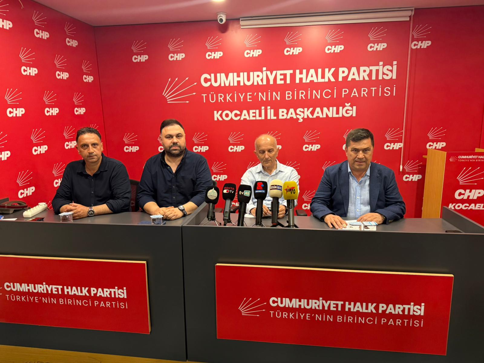 CHP Kocaeli’den kurultay çağrısı