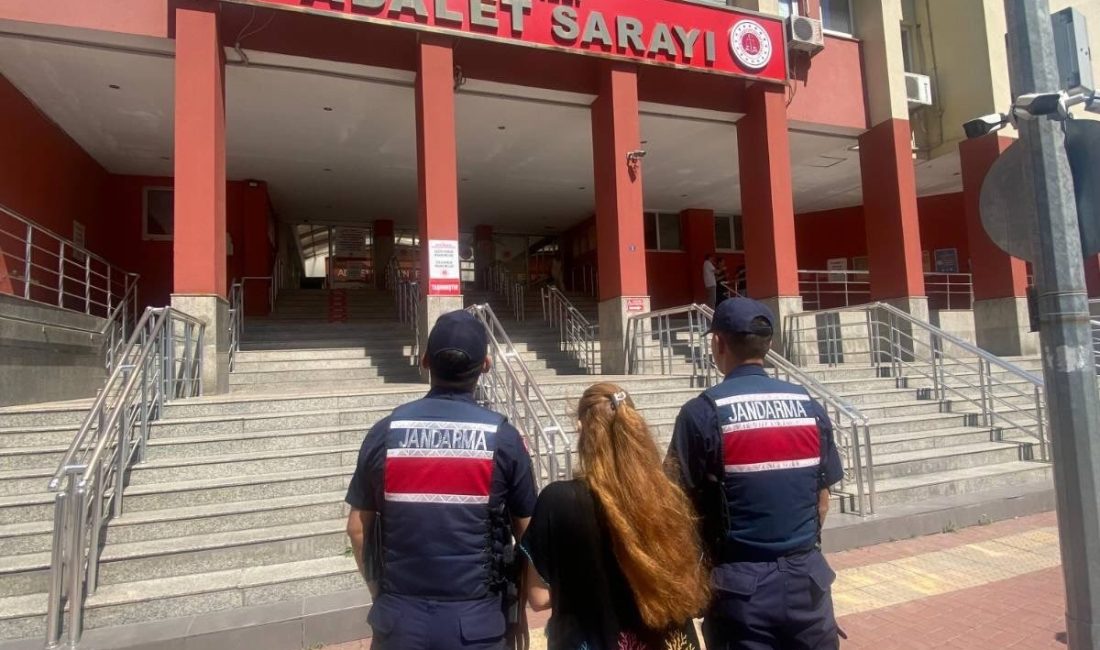 Kocaeli İl Jandarma Komutanlığı ekiplerinin aranan şahısların yakalanmasına yönelik yürüttüğü