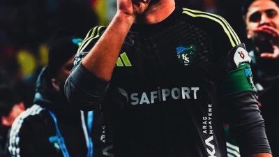 Kocaelispor’un kaptanı, tecrübeli eldiven Gökhan Değirmenci ile yollar ayrıldı. Son