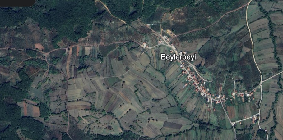 Kandıra'nın Beylerbeyi Mahallesi'nde bulunan iki