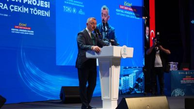 Kocaeli Büyükşehir Belediye Başkanı Tahir Büyükakın, Cedit Kentsel Dönüşüm Projesi
