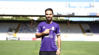 TFF 2. Lig ekiplerinden Gebzespor, yeni sezon için mor-beyazlı taraftara