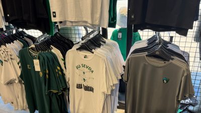 Babalar Günü öncesinde Kocaelispor taraftarları, sevdiklerine hediye almak için KS
