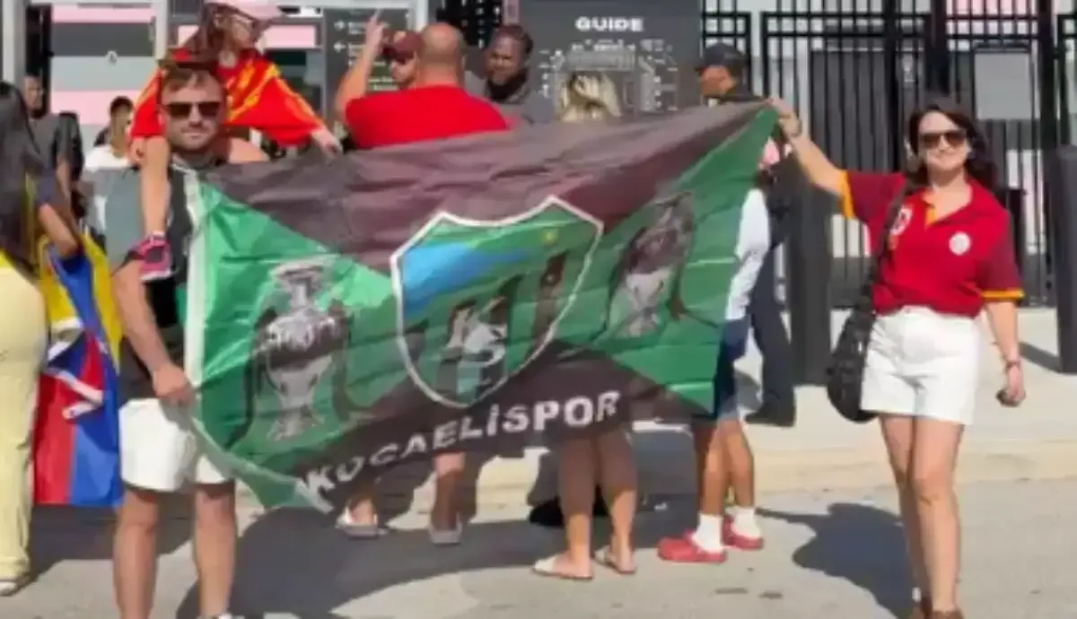 Kocaelispor Bayrağı ABD’de açıldı