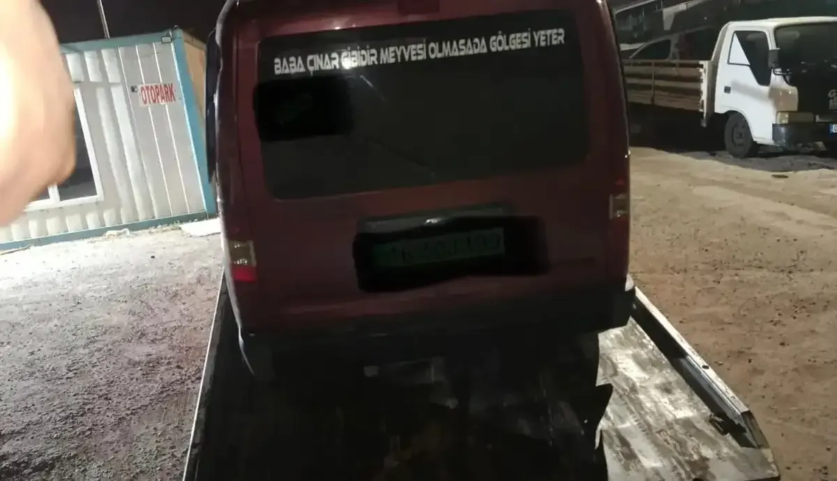 İzmit'te gece saatlerinde trafikte başlayan