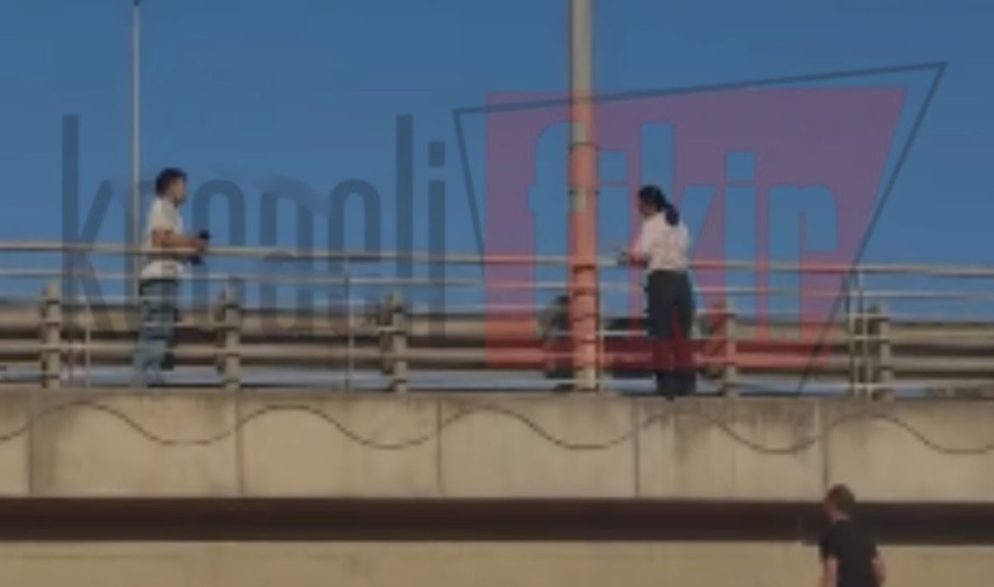 Kocaeli’nin İzmit ilçesinde bulunan Yahyakaptan Mahallesi’nde yaşanan intihar girişimi, çevrede