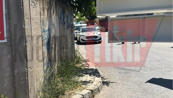 Gebze’nin Tatlıkuyu Mahallesi’nde meydana gelen kazada, tırın çarptığı 16 yaşındaki