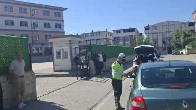 Kocaeli İl Emniyet Müdürlüğü ekipleri, öğrencilerin güvenli bir eğitim ortamında