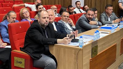 Kocaeli Büyükşehir Belediyesi’nin haziran ayı meclis toplantısında gündem maddelerinin yanı