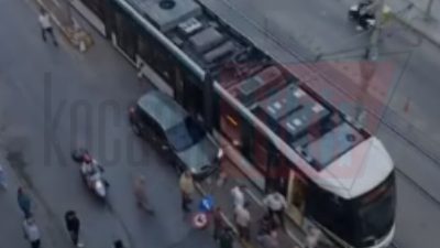 İzmit Mehmet Ali Paşa Mahallesi'nde bulunan Gazi Mustafa Kemal Bulvarı’nda